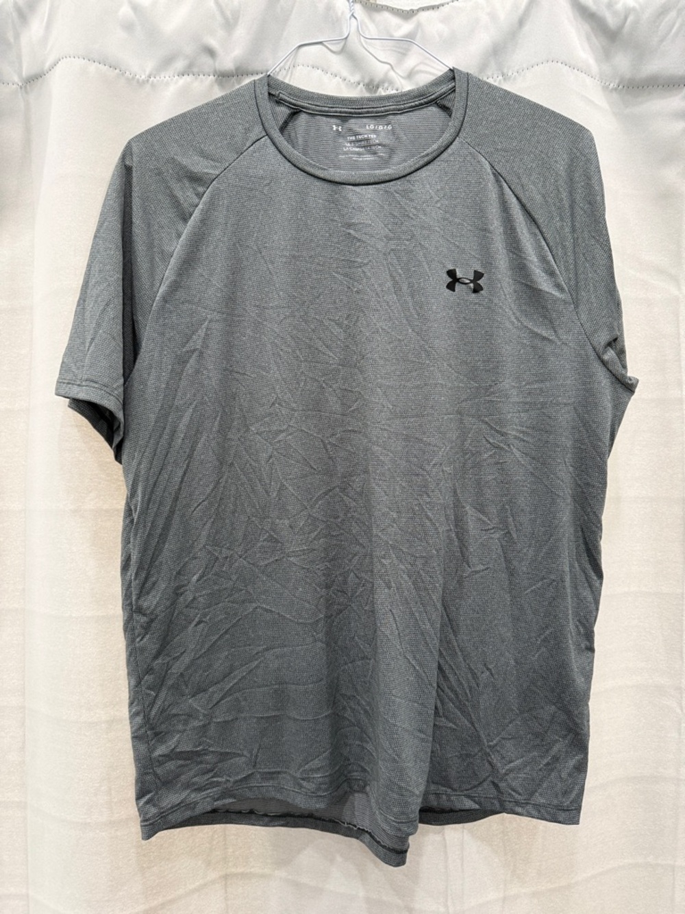 Under Armour Tech Tee Gray Athletic Shirt Men’s Large Loose Fit Performance